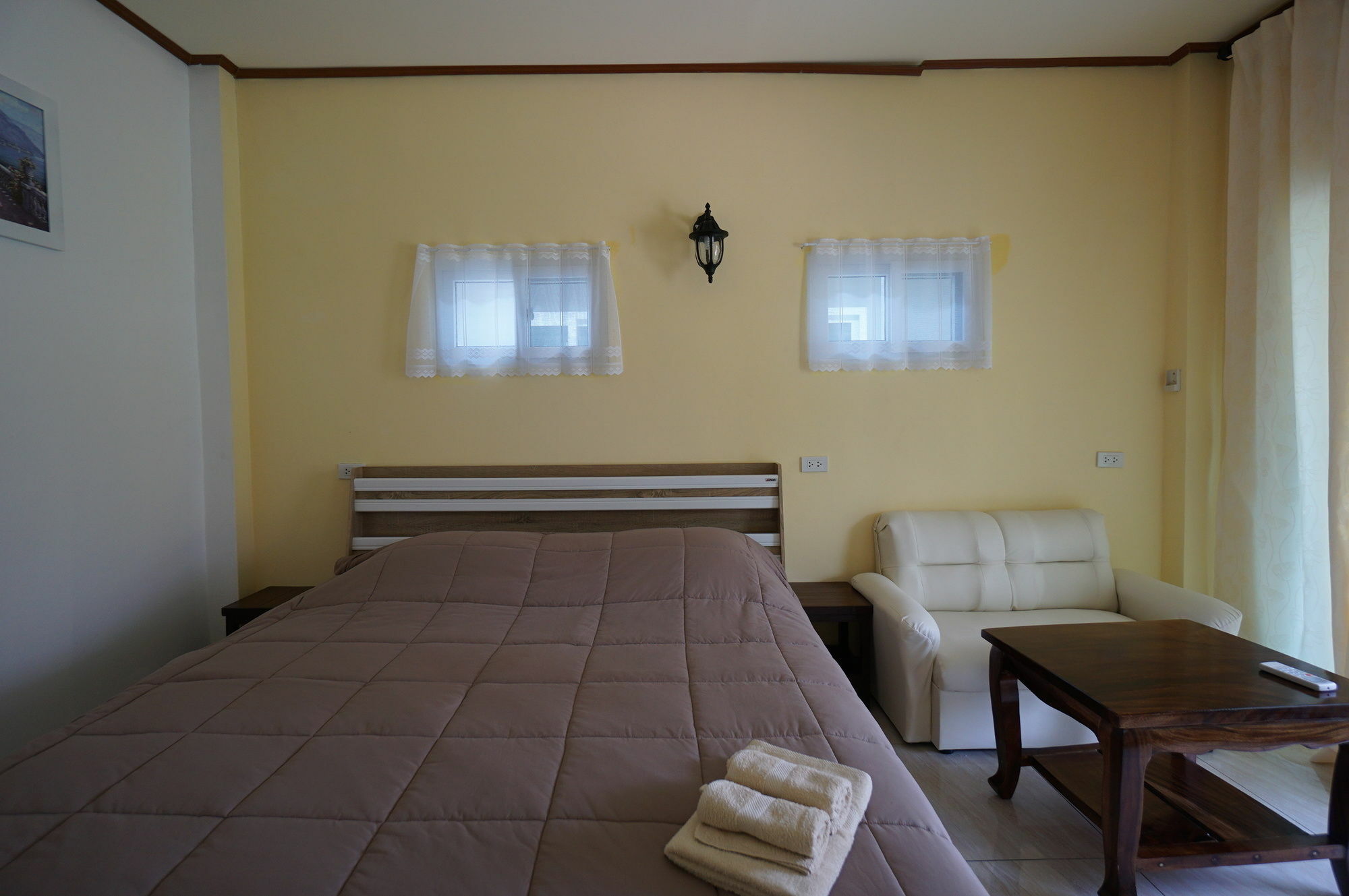 Baan Penny Hotel Phranakhonszi Ajutthaja Kültér fotó