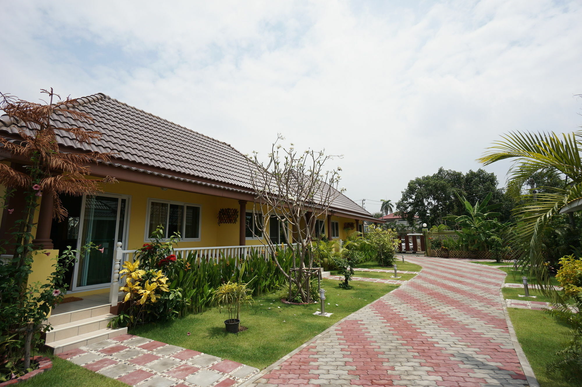 Baan Penny Hotel Phranakhonszi Ajutthaja Kültér fotó